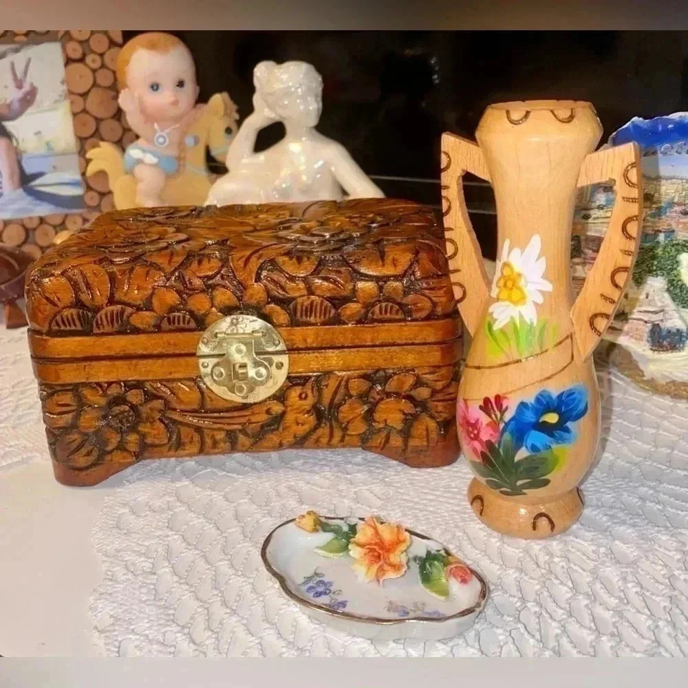 💥 Bundle of Vintage Hand Carved Wooden Items  💥